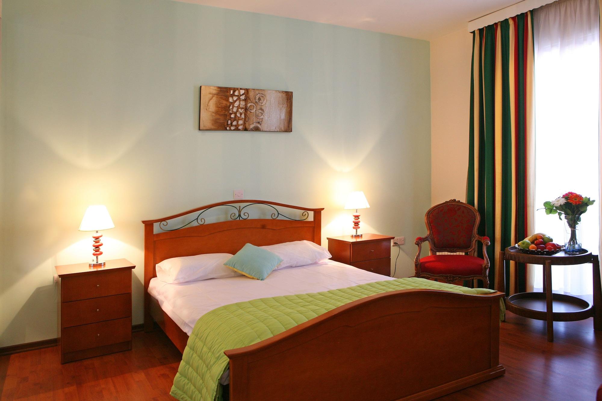 SAINT ELENA BOUTIQUE HOTEL LARNACA 2 Cyprus from 143 HOTELMIX